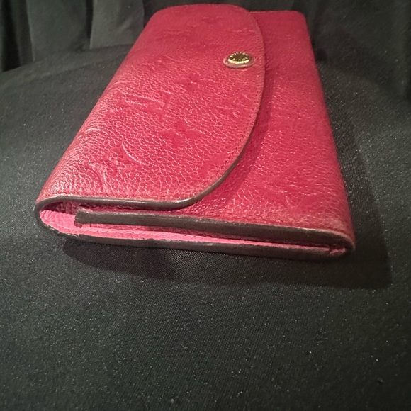 Louis Vuitton red EMPREINTE Sarah Wallet - pre loved -100% authentic - Picture 7 of 9